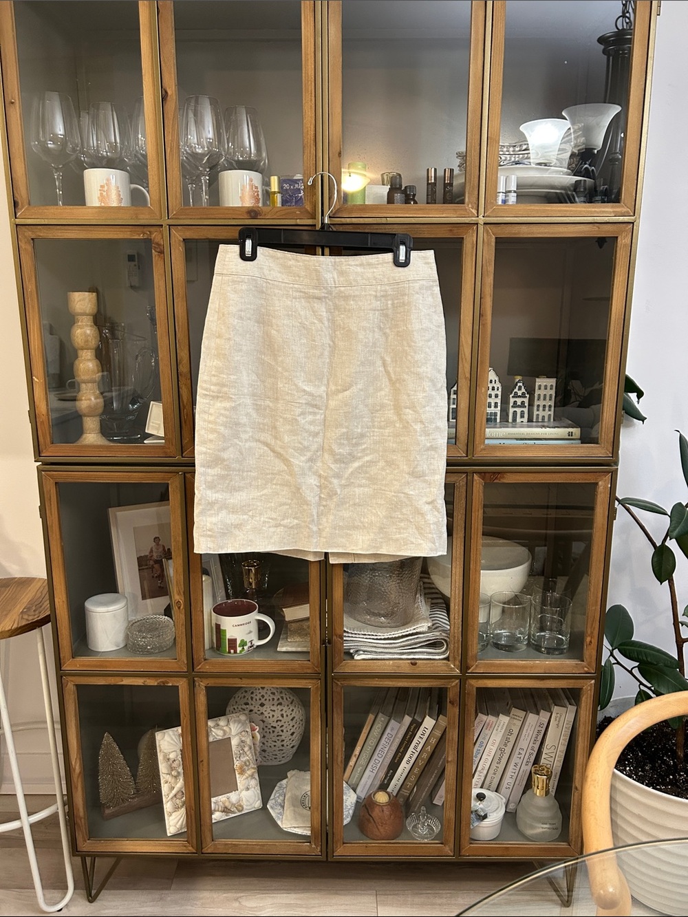 Banana Republic 100% Linen Classic Cream Skirt